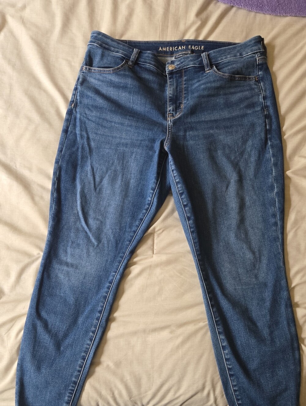 Curvy And Short American Eagle Outfitters Women’s Jeggings in Blue Denim